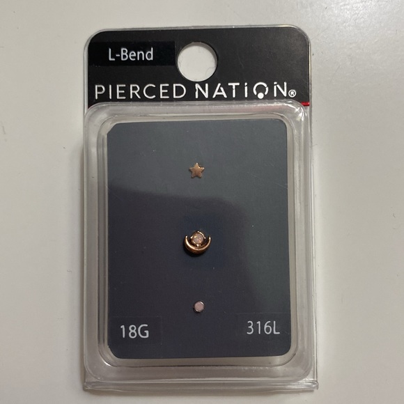 🆕 PIERCED NATION Surgical Steal L-Bend 18G nose stud 3 pack - Picture 2 of 4